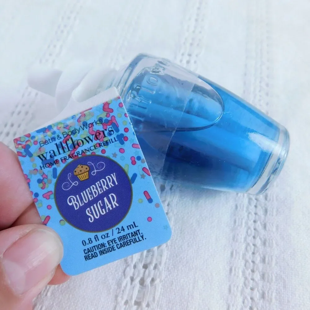 Bath & Body Works Blueberry Sugar Wallflower Fragrance Refill Bulb 0.8 oz NEW - Picture 3 of 5